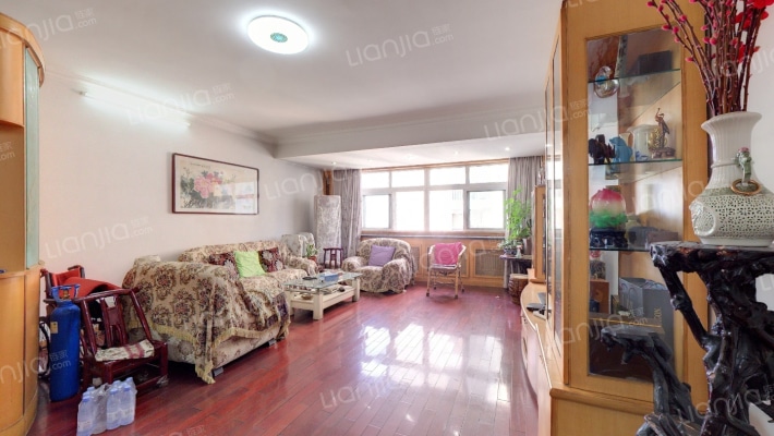 湖北省老干部局宿舍二手房实景图