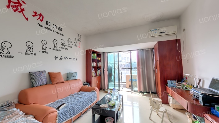 华庭阁二手房实景图