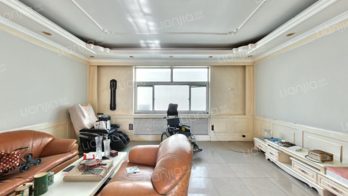 寿险营业部家属楼二手房实景图