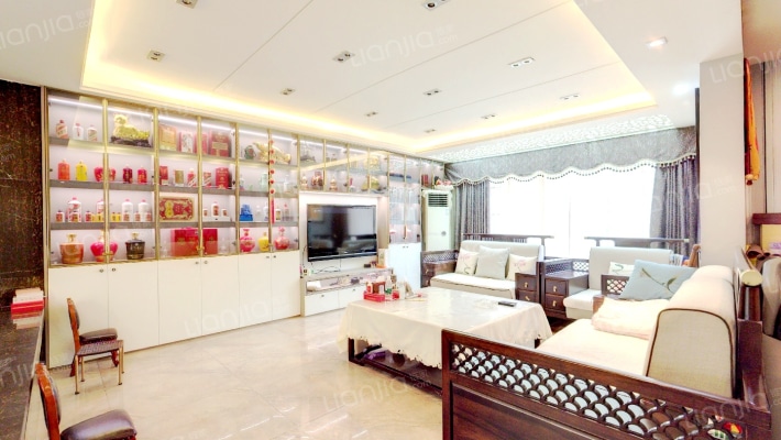 晶蓝半岛一期二手房实景图