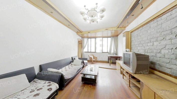 威美公寓二手房实景图