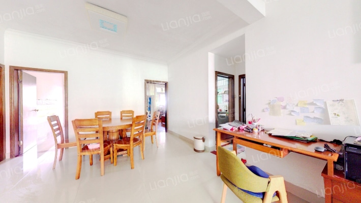 鸿怡大厦二手房实景图