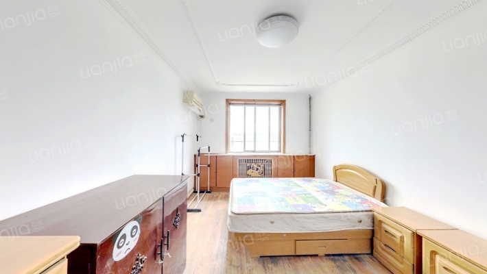 地质楼二手房实景图