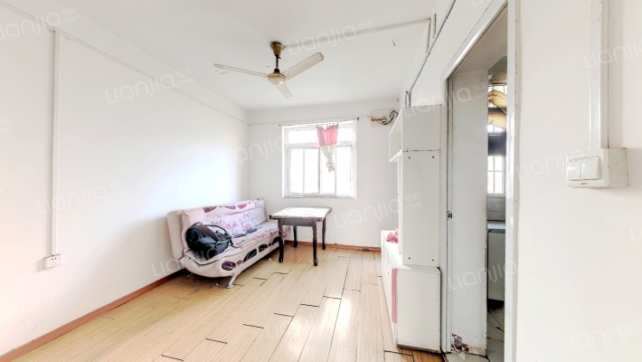 亳州路32号二手房实景图