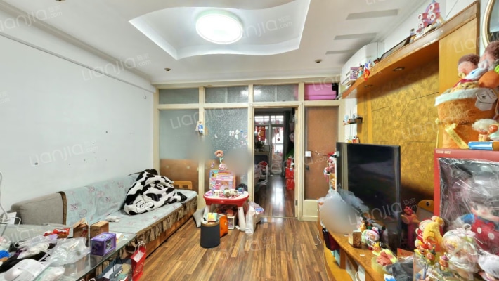 明波公寓二手房实景图