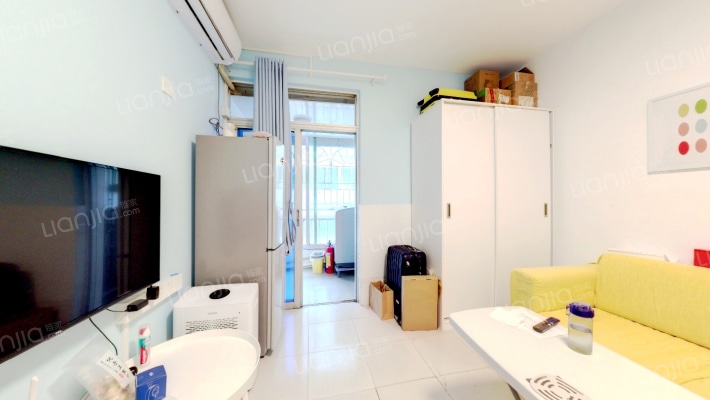 高发公寓二手房实景图