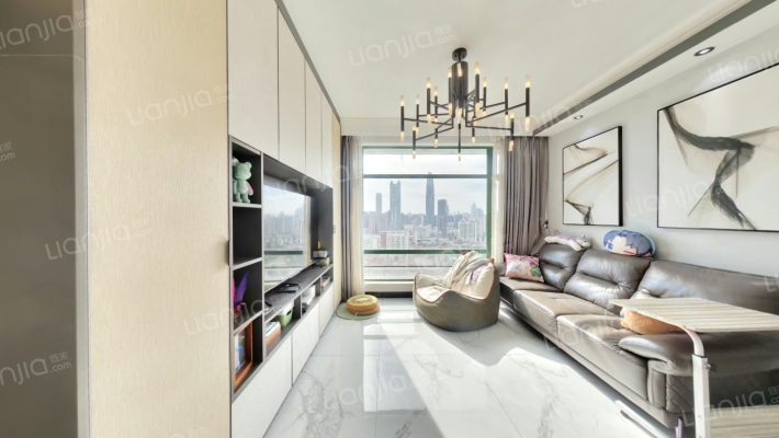 嘉年华名苑二手房实景图