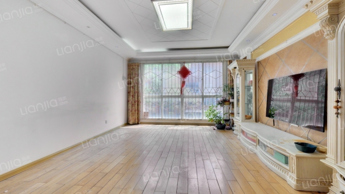 水境怡园二手房实景图