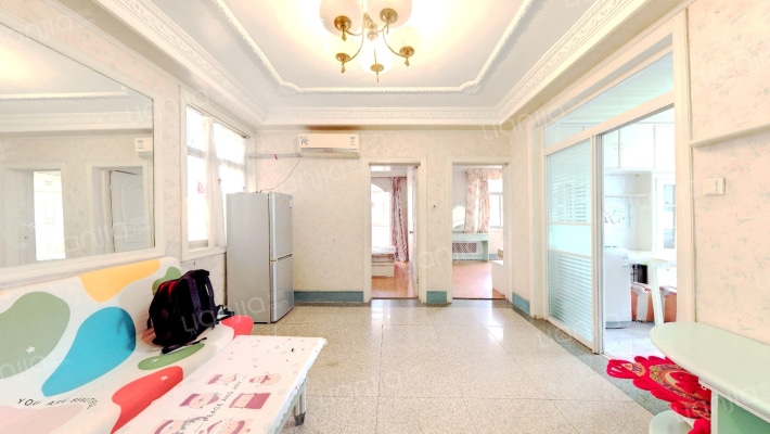 海景花园二手房实景图