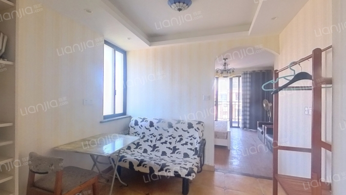 宏鑫佳苑二手房实景图