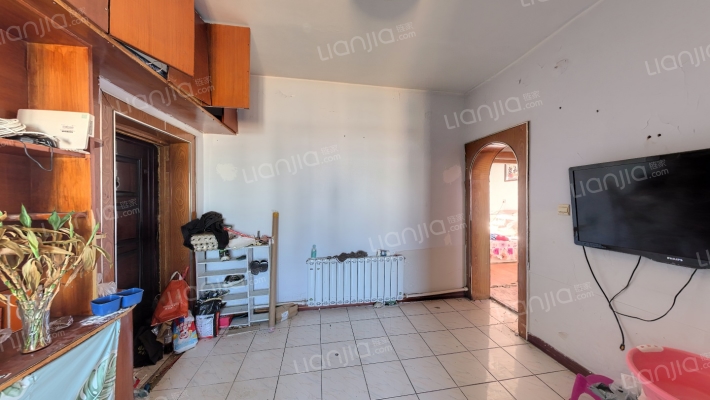 临湖社区二手房实景图