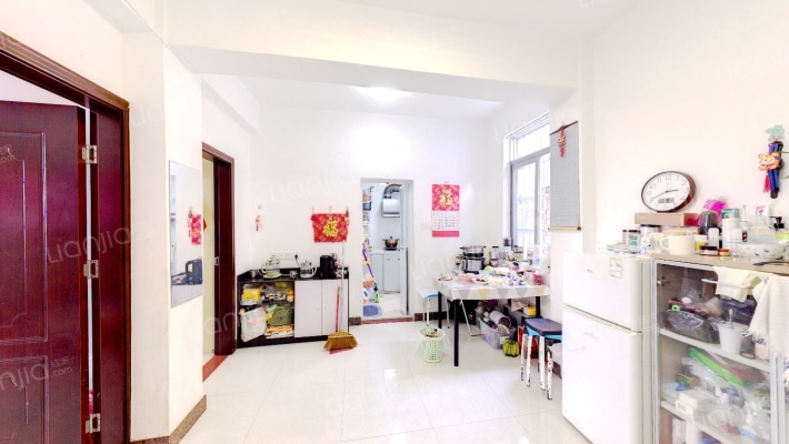 百灵路二手房实景图