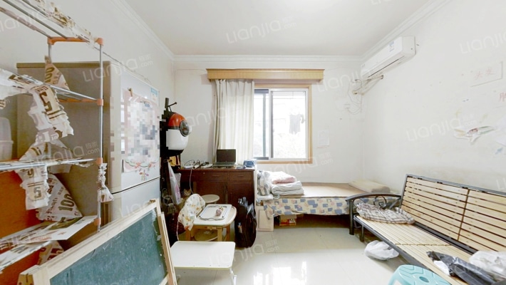 港华小区二手房实景图