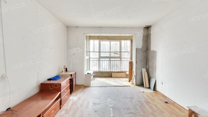 金海铂郡二手房实景图