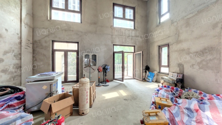 金源中央墅二手房实景图