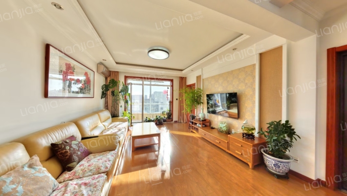 宏城金棕榈二手房实景图