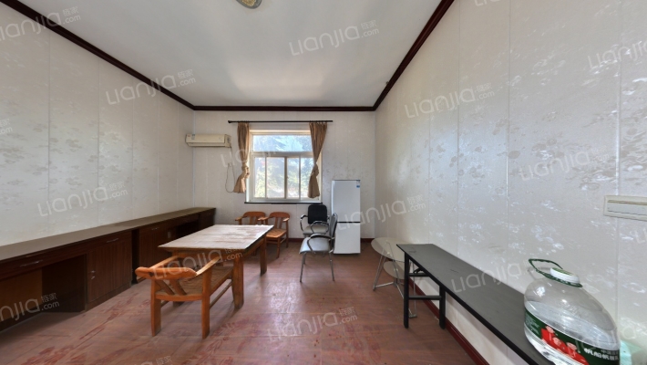 龙腾二手房实景图