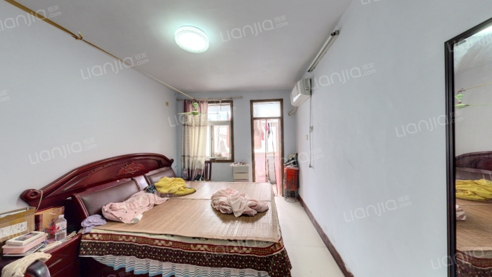 中药厂家属院二手房实景图