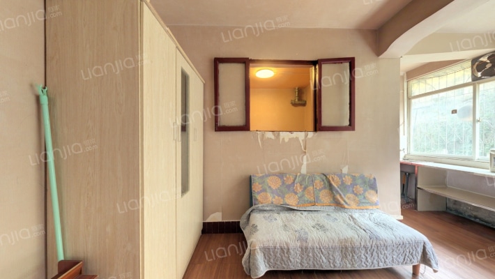 新寨路10号二手房实景图