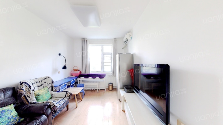 市委机关宿舍二手房实景图