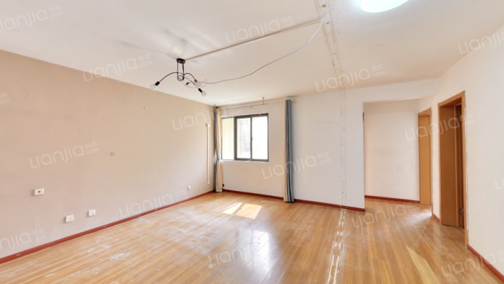 泥塘新苑二手房实景图