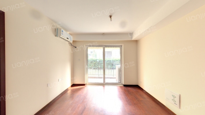 万科金域华府东区二手房实景图