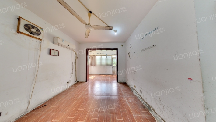 东方花园二手房实景图