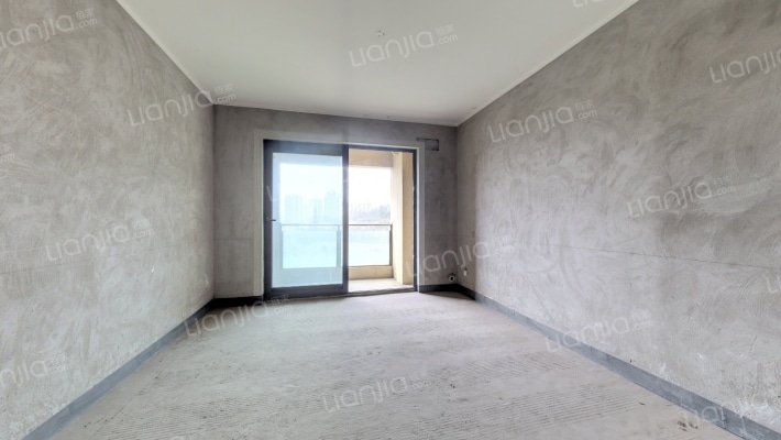 江山樾三期北二手房实景图