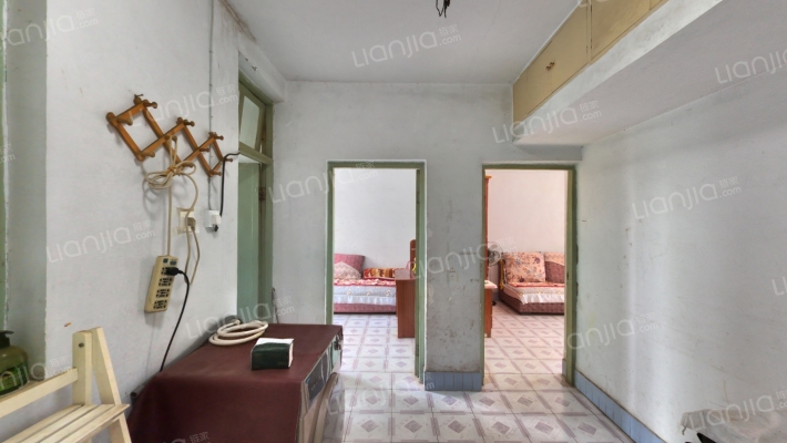 六九三厂家属院二手房实景图