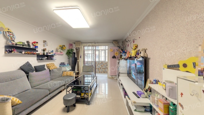 富润里二手房实景图