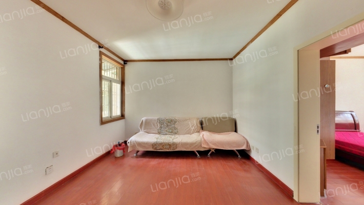 鸿达小区二手房实景图