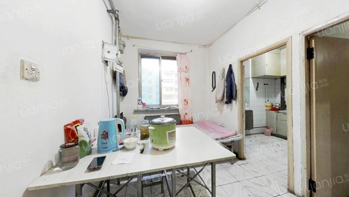 天坛小区二手房实景图