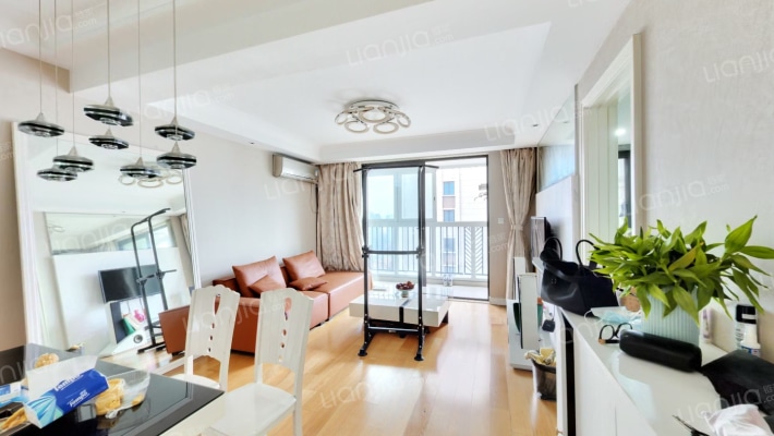 龙湖滟澜山澜轩二手房实景图