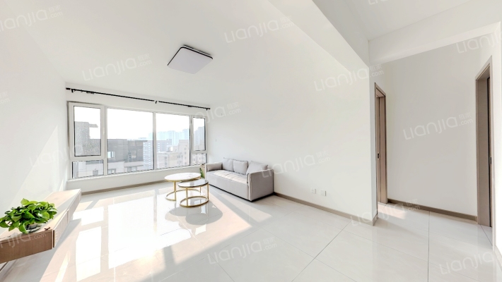 亿达观山墅二手房实景图
