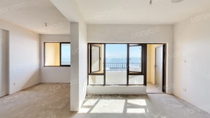 中央公馆二手房实景图