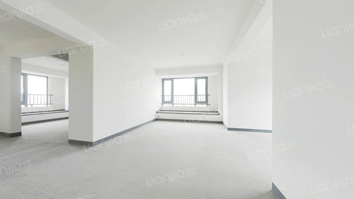 江南悦府致园二手房实景图