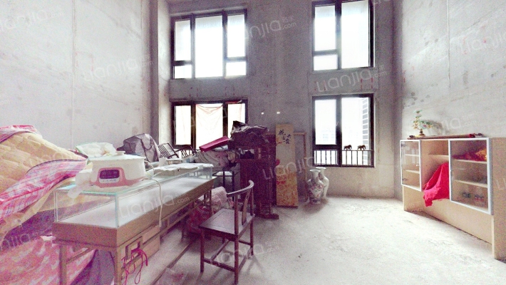 星河壹号公馆二手房实景图