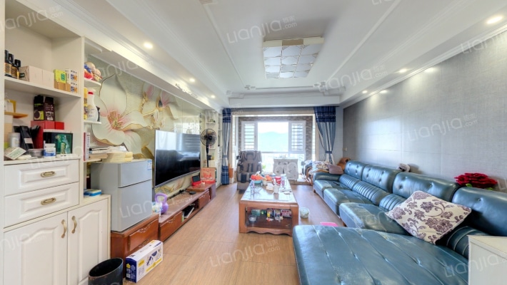 梅溪湖壹号三期二手房实景图