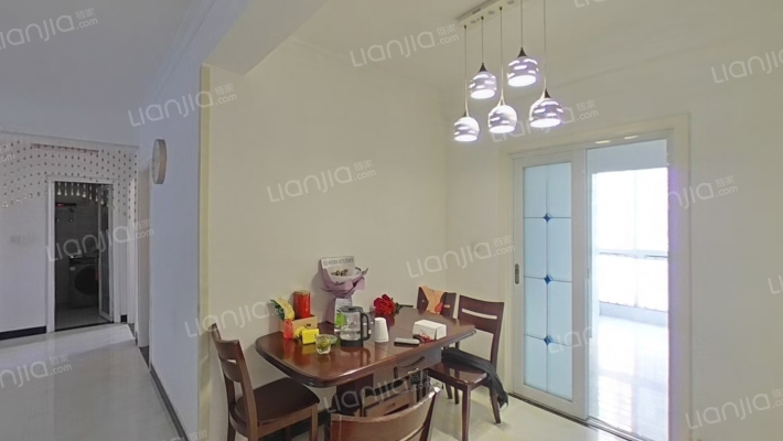 彩虹小区二手房实景图