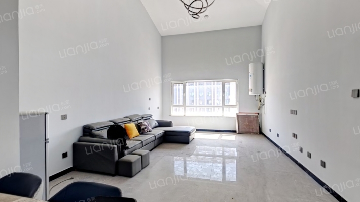 八达岭孔雀城航天家园二手房实景图