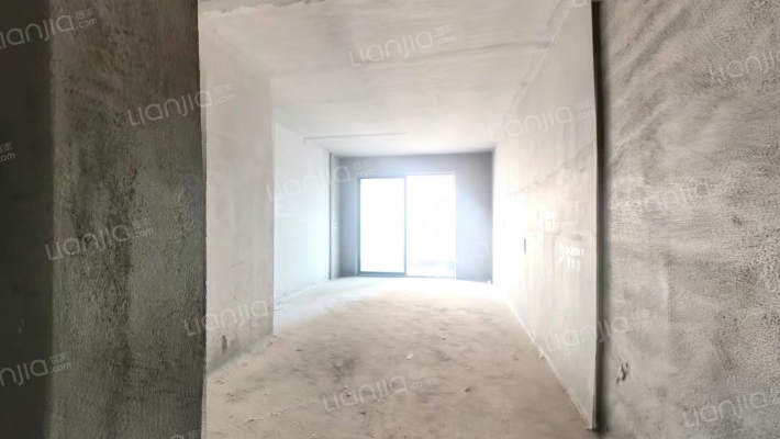 龙庭尚府二手房实景图