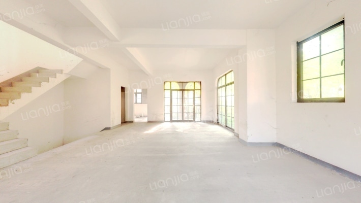 上邦高尔夫国际社区C组团二手房实景图