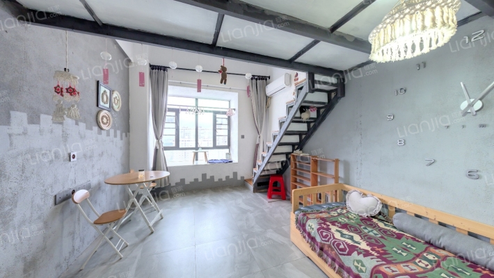 优活时代二手房实景图