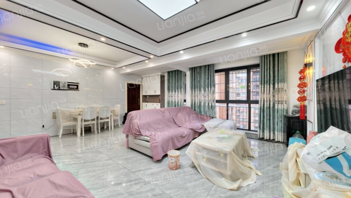 TCC世纪豪庭二手房实景图