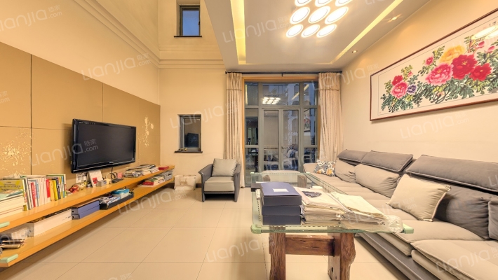 普罗旺世罗曼维森东院二手房实景图