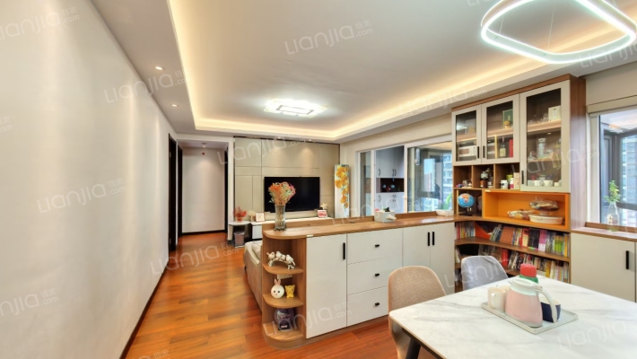 万科理想城四期未来城二手房实景图