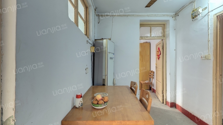 区机关事务管理局楼二手房实景图