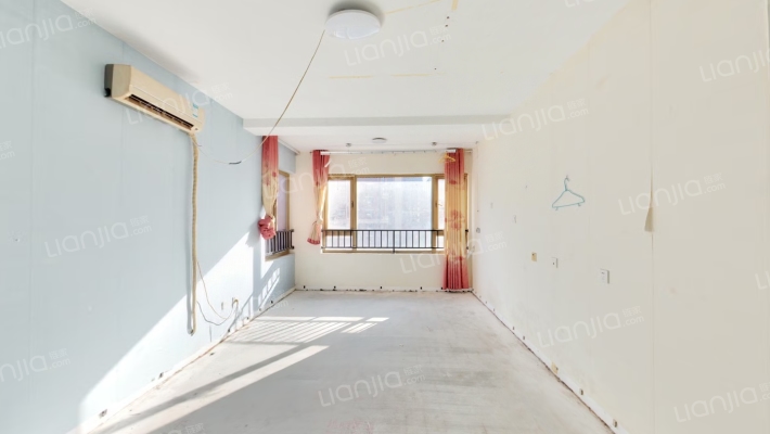 华皓英伦联邦二手房实景图