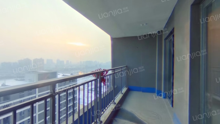 绿城春江明月二手房实景图