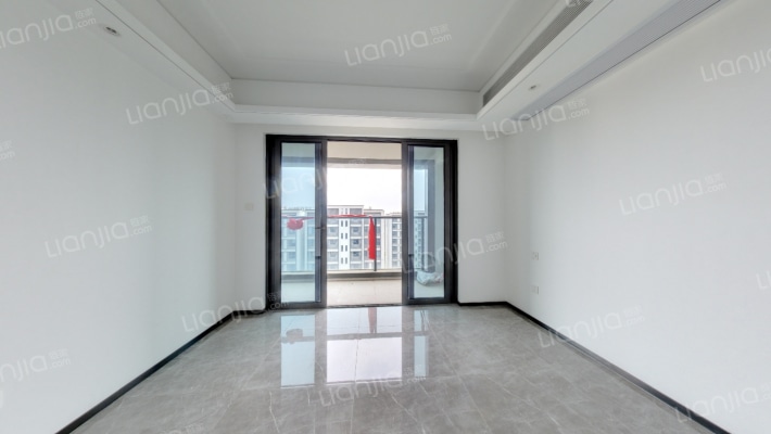 世茂风颂府二手房实景图